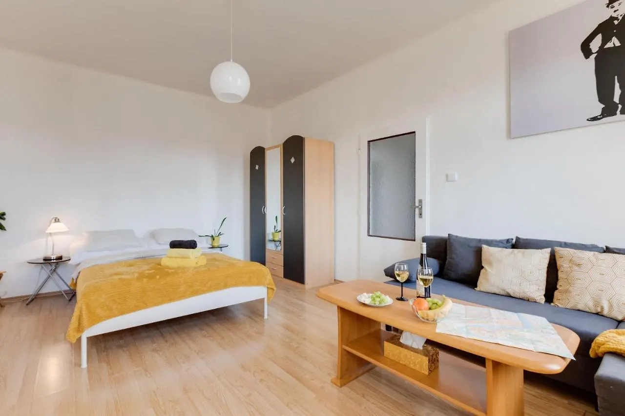 Sunshine Apartment Near The City Center Prága Csehország