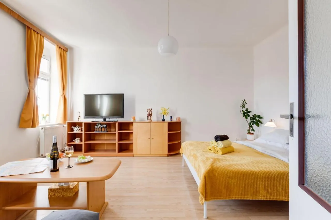 Sunshine Apartment Near The City Center Prága Csehország